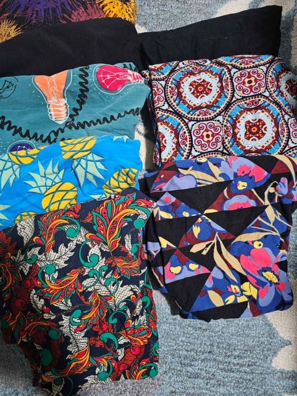 Lularoe TC Leggings (15 Pair) - Picture 5 of 5
